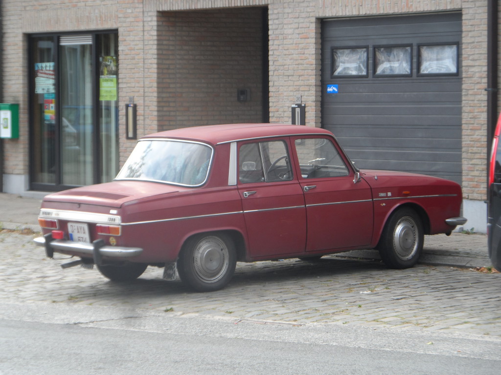 Renault 10 - Dorp Zevergem