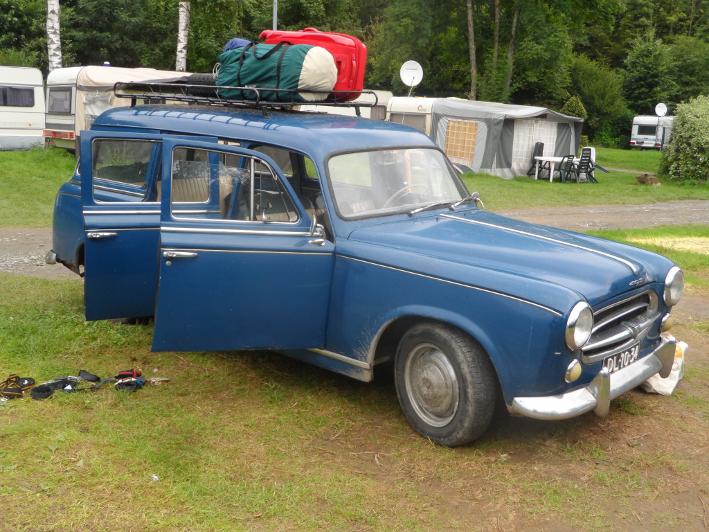 Peugeot 403 Familiale uit 1960