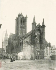 Korenmarkt - huis afgebroken in 1902 - postkaarten Albert Sugg - pic gentblogt.be