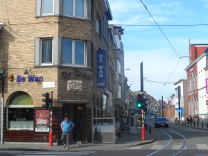 Sint-Salvatorstraat - café De Wan