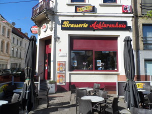 Ledebergplein - café Achturenhuis