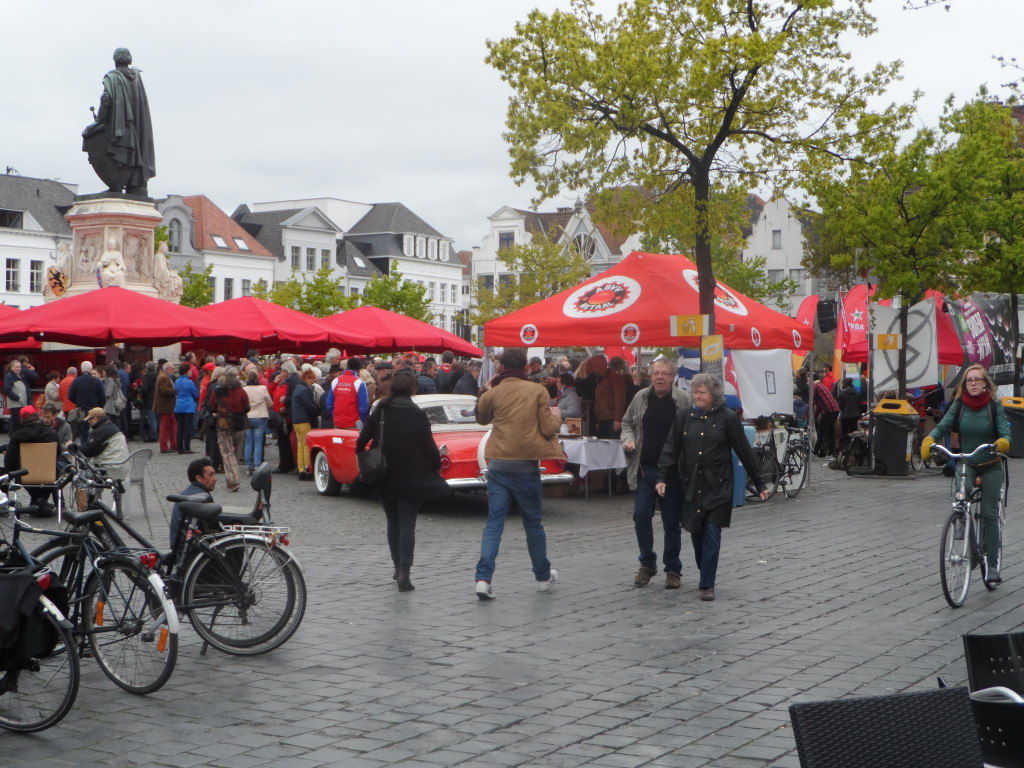 Vrijdagmarkt - 1 mei 2017-- (1)