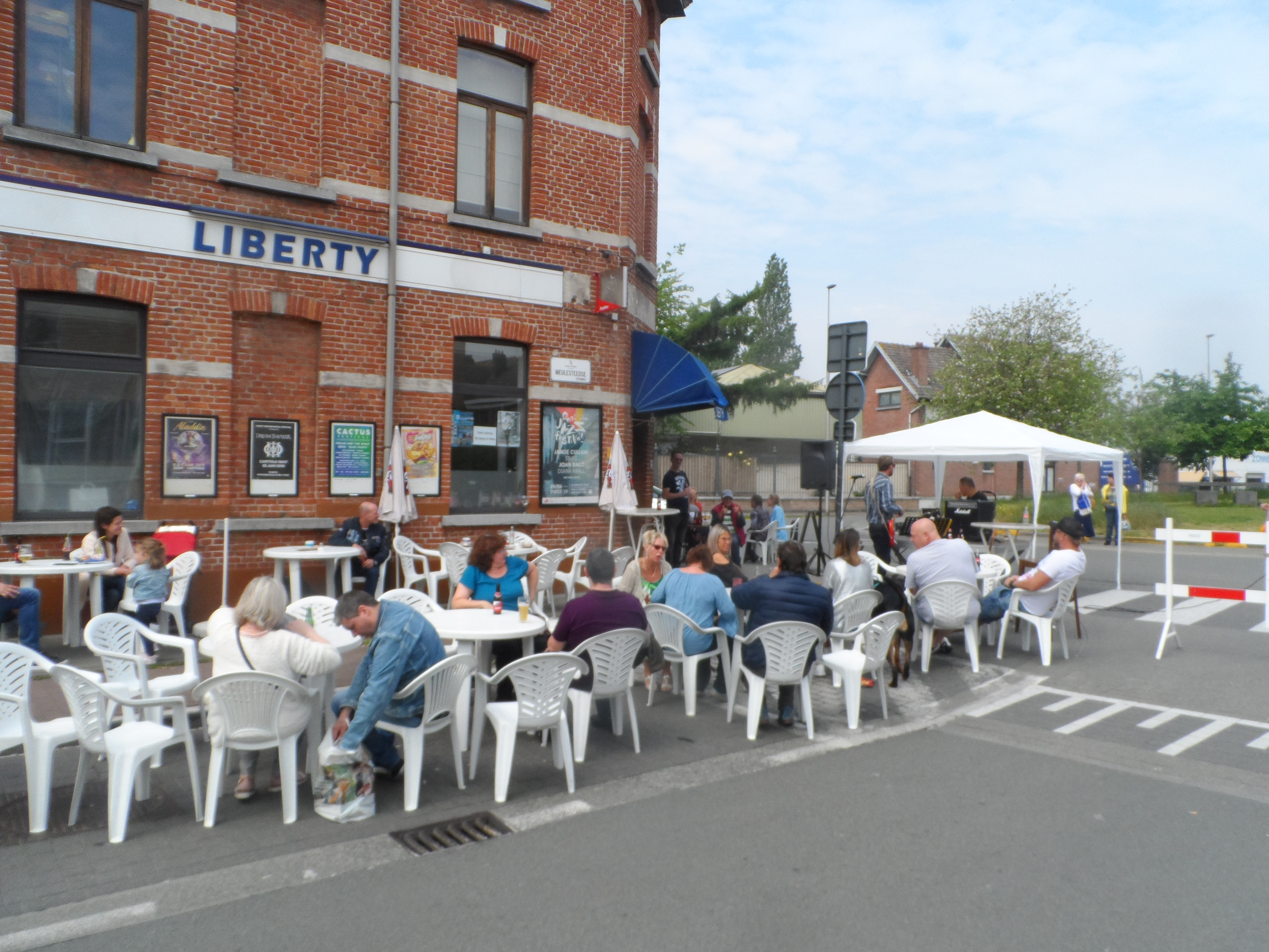 café 'Liberty', Meulesteedsesteenweg
